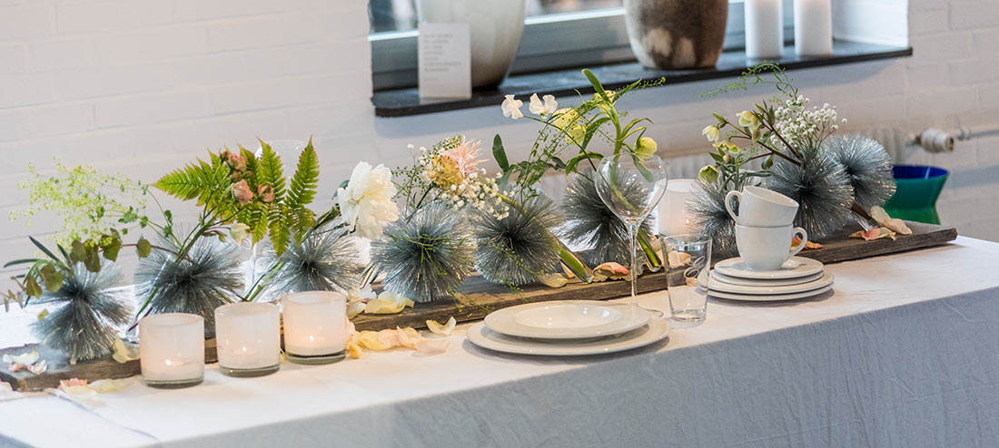 Blumen und schöne Dinge im Laden im Garten – Aufnahme 36