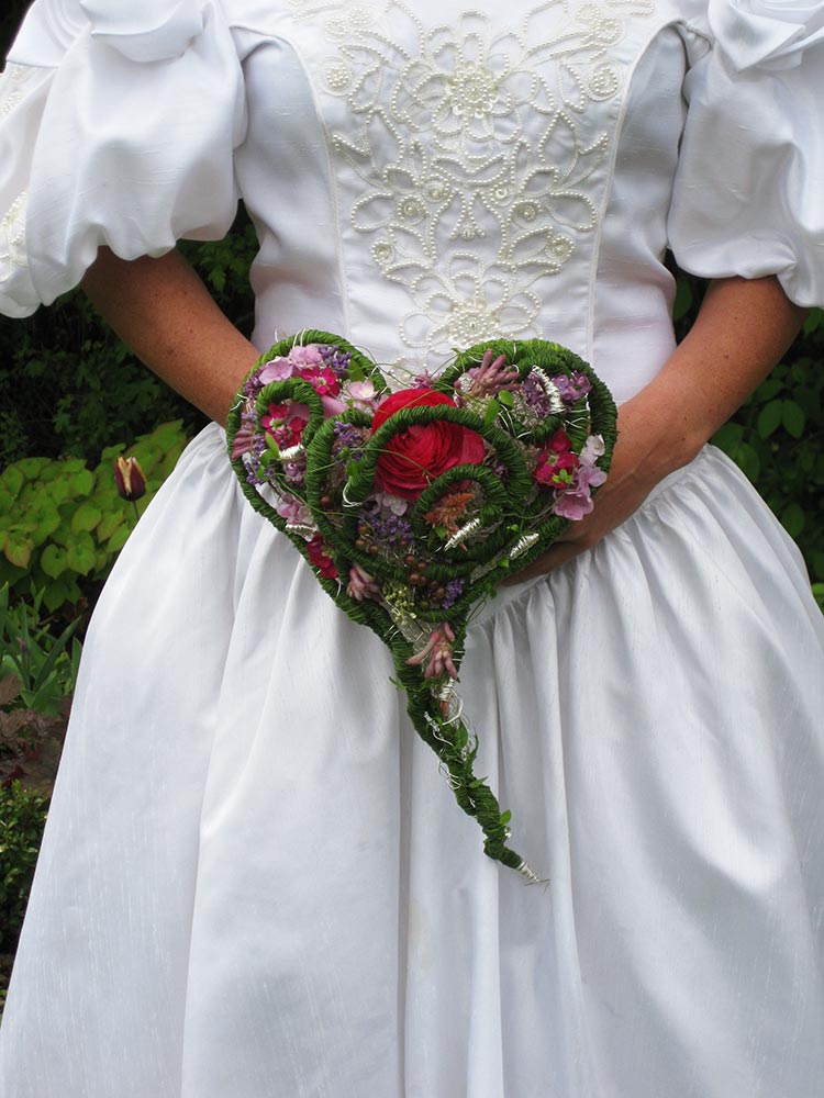 Blumen und schöne Dinge im Laden im Garten – Aufnahme 46